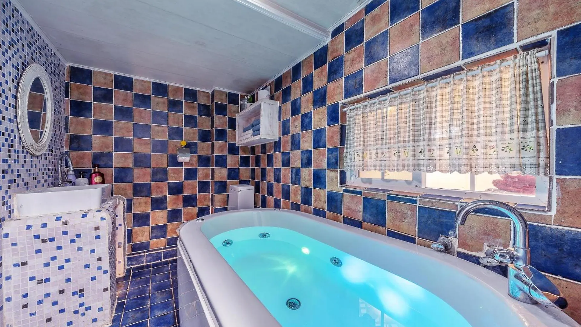Holiday home Ganghwa Vintage Box Pension Incheon